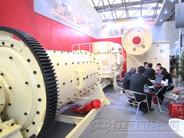 格子球磨機(jī)客戶合影