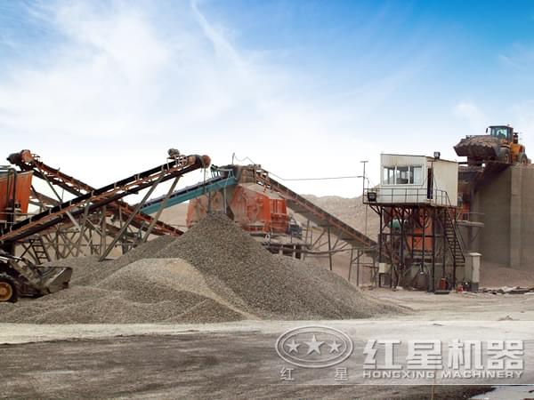 砂石骨料生產現(xiàn)場