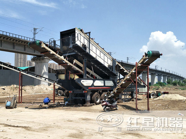 小型流動(dòng)破碎機(jī)產(chǎn)能