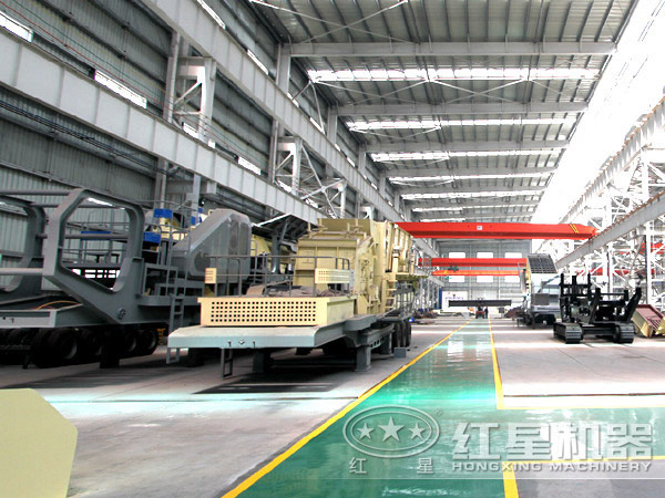 移動(dòng)破碎機(jī)廠家 移動(dòng)破碎機(jī)廠家