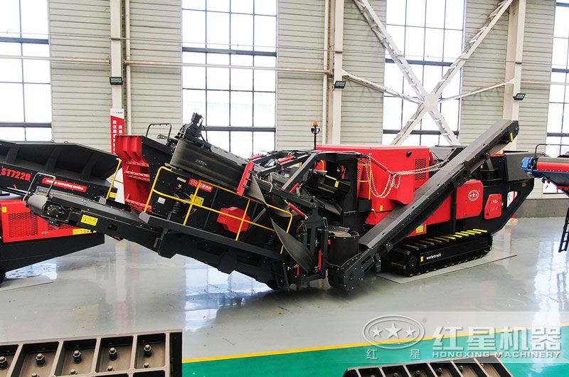 移動破碎篩分一體機(jī)圖片 移動破碎篩分一體機(jī)圖片