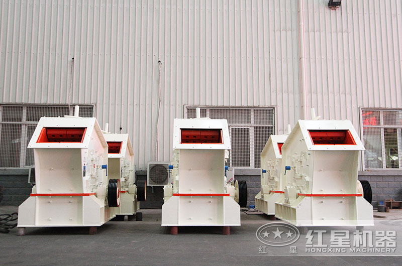 小型反擊式打砂機(jī)設(shè)備圖片 小型反擊式打砂機(jī)設(shè)備圖片