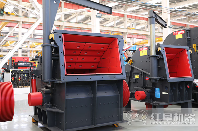 反擊破碎石機圖片