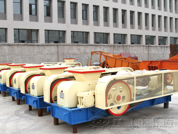 單輥對(duì)輥破碎機(jī)