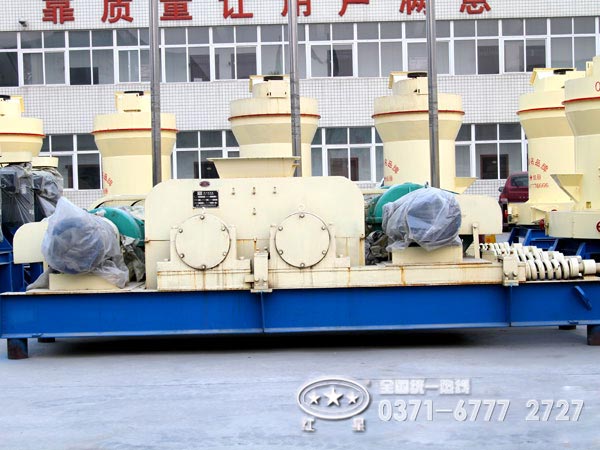 對輥制砂機(jī)