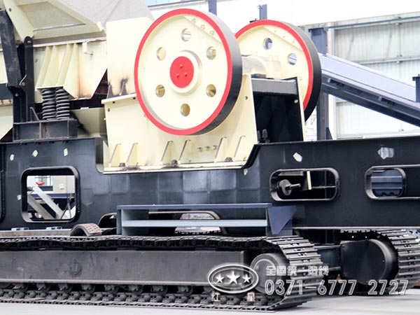 履帶式顎破+反擊破碎機(jī)