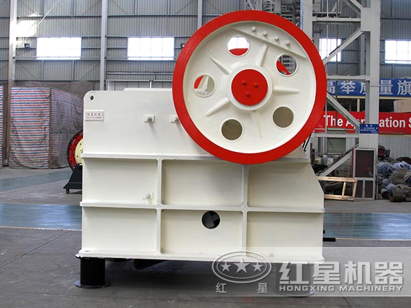 液壓顎式破碎機(jī)