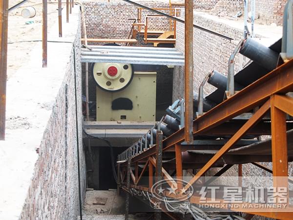 碎石破碎生產(chǎn)線