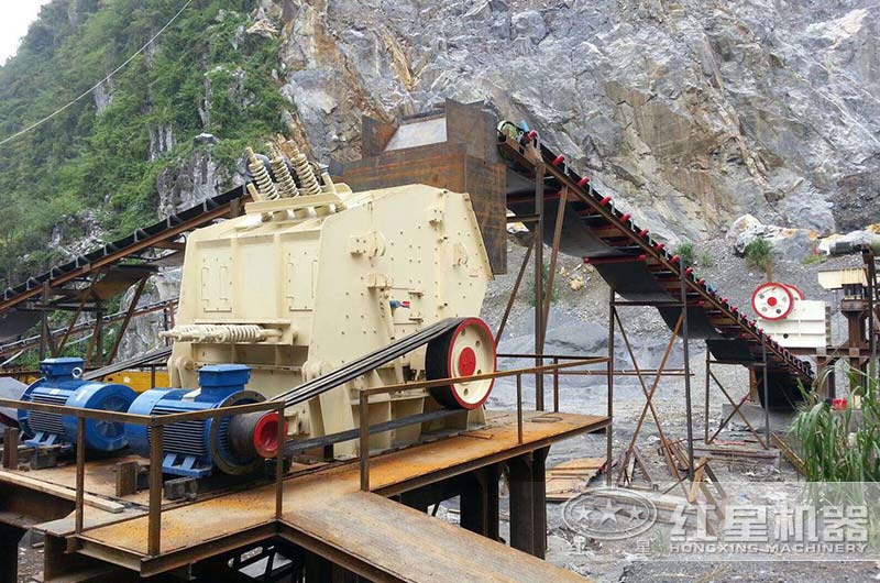 河北時(shí)產(chǎn)200噸石料生產(chǎn)線(xiàn)圖片 河北時(shí)產(chǎn)200噸石料生產(chǎn)線(xiàn)圖片