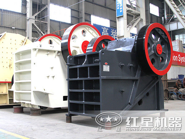 顎式破碎機(jī)生產(chǎn)車間 顎式破碎機(jī)生產(chǎn)車間