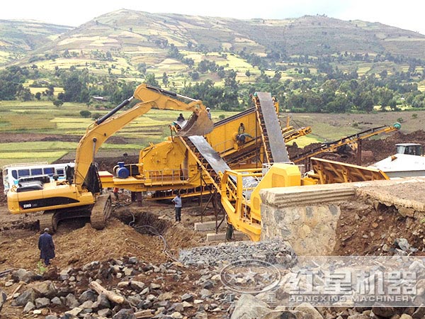 時(shí)產(chǎn)100方車(chē)載碎石機(jī)