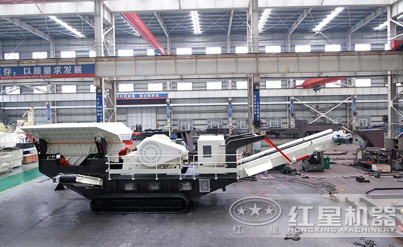 履帶式砂石粉碎機加工車間