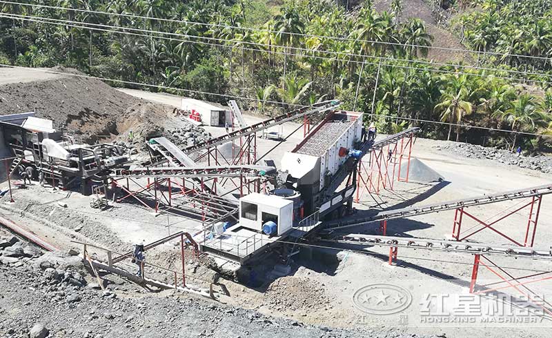 車載流動(dòng)磨沙機(jī)作業(yè)現(xiàn)場(chǎng) 車載流動(dòng)磨沙機(jī)作業(yè)現(xiàn)場(chǎng)